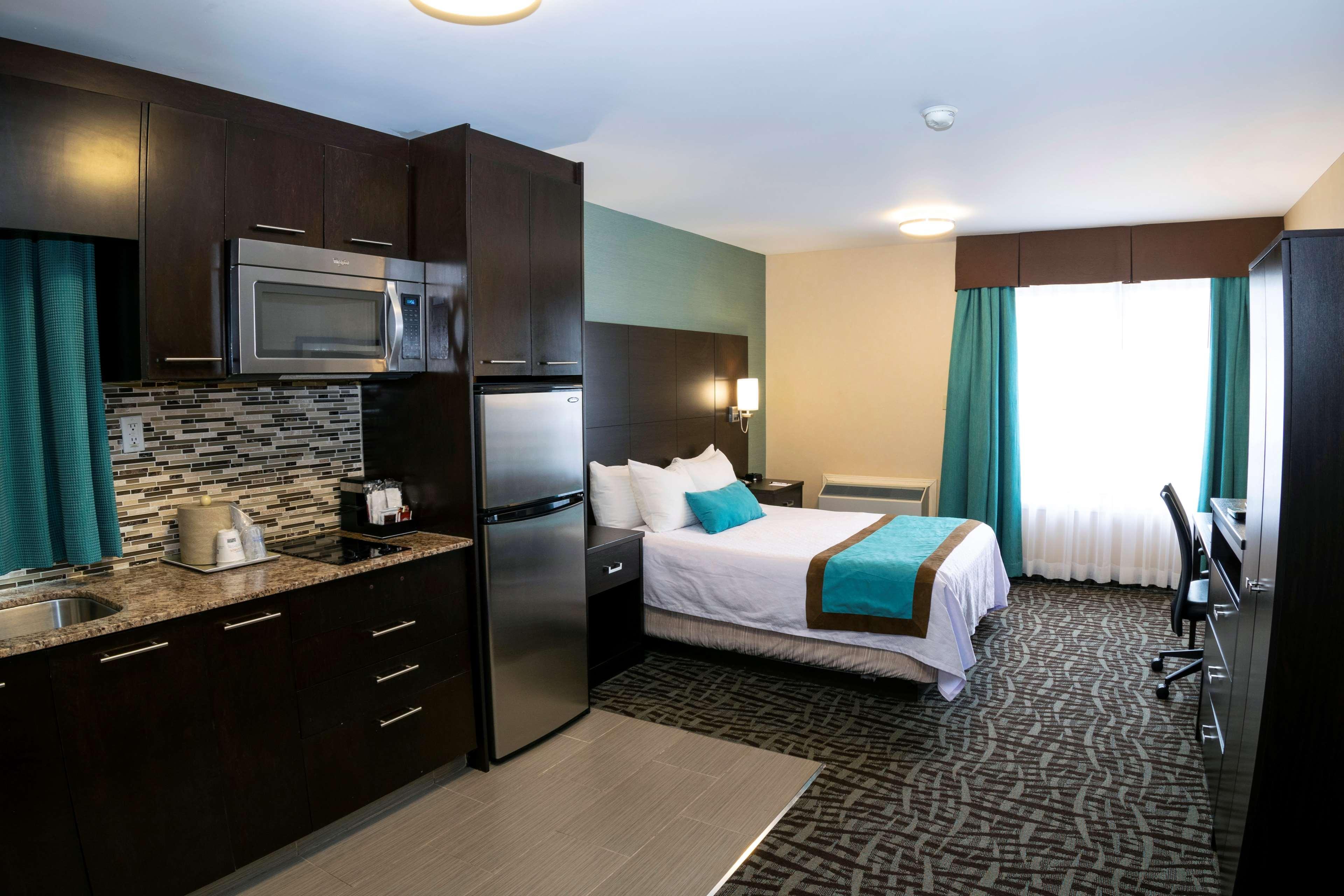 Best Western Plus Беррі Екстер'єр фото