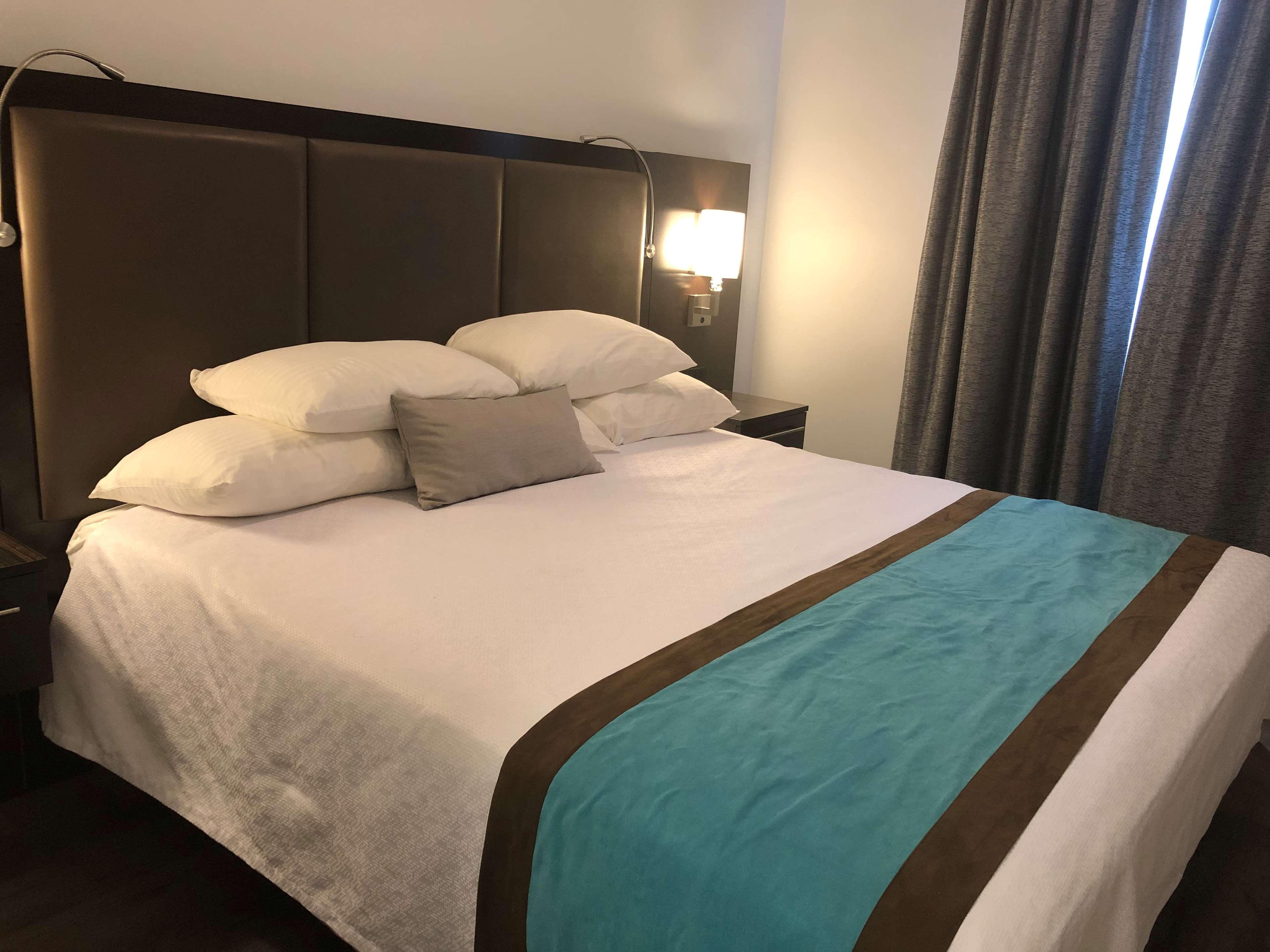 Best Western Plus Беррі Екстер'єр фото