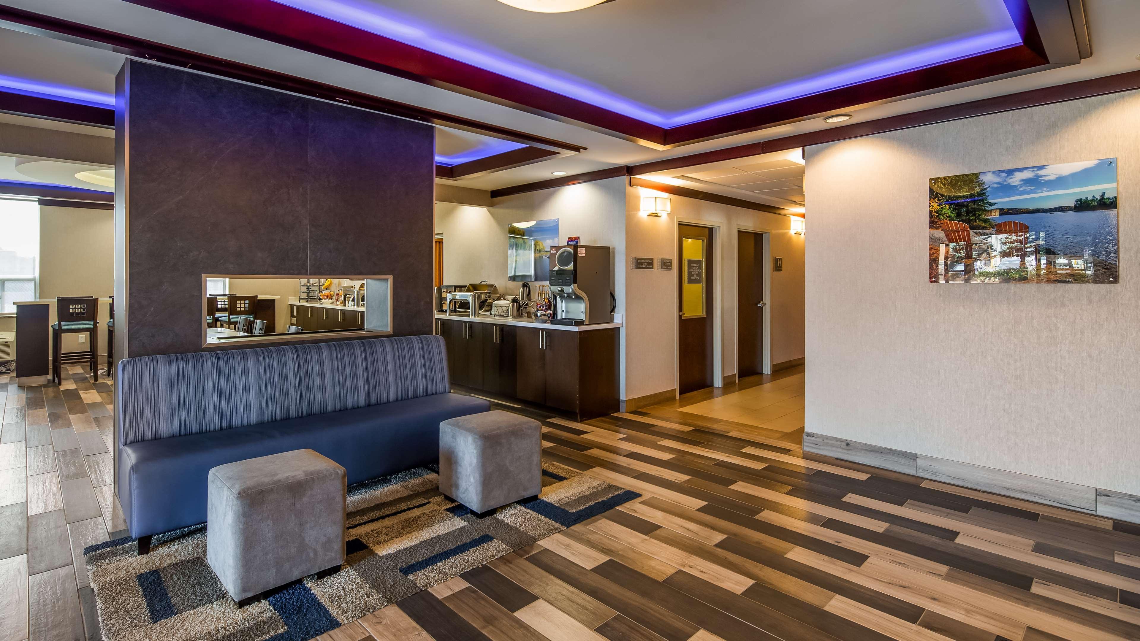 Best Western Plus Беррі Екстер'єр фото