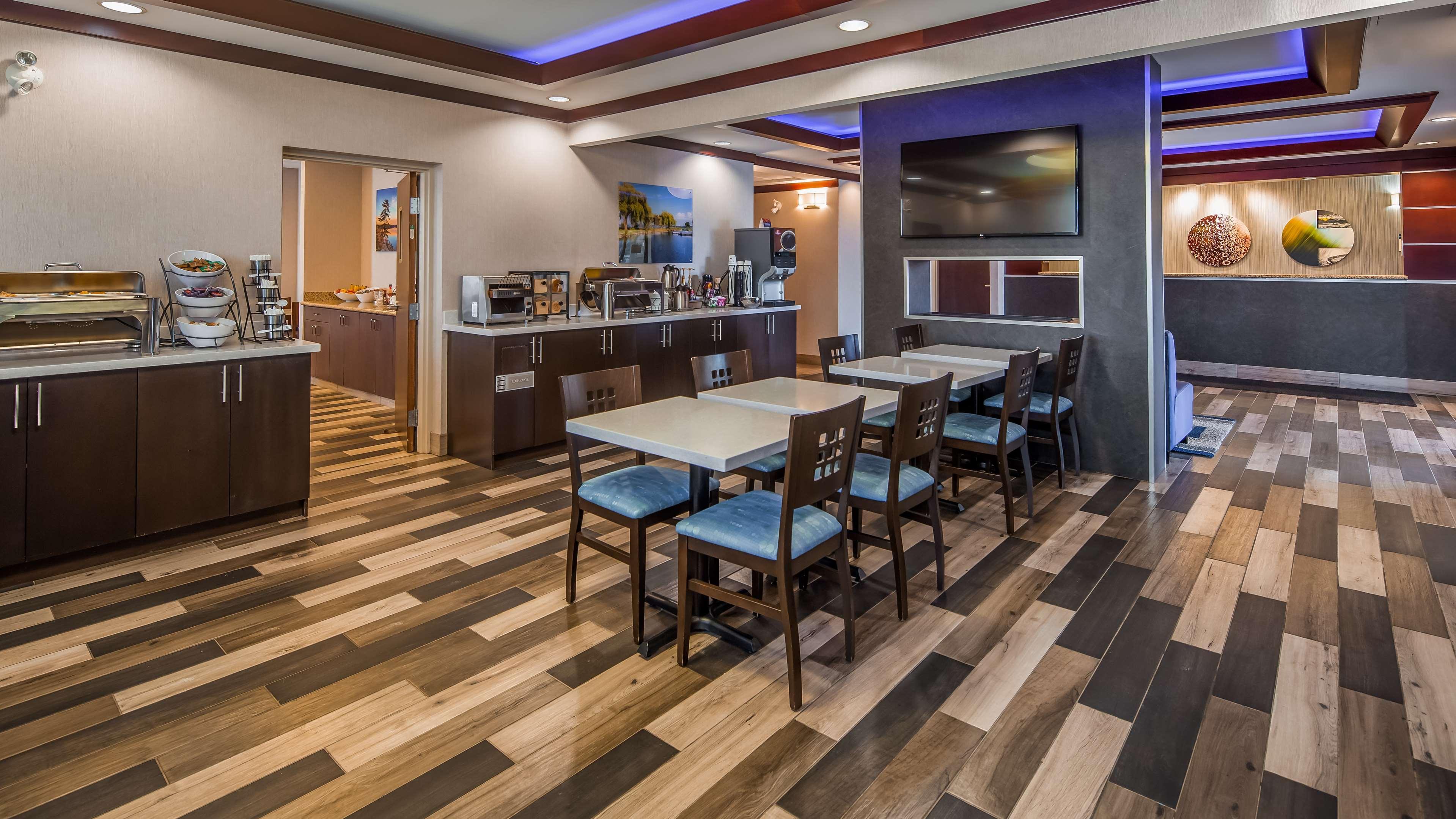 Best Western Plus Беррі Екстер'єр фото